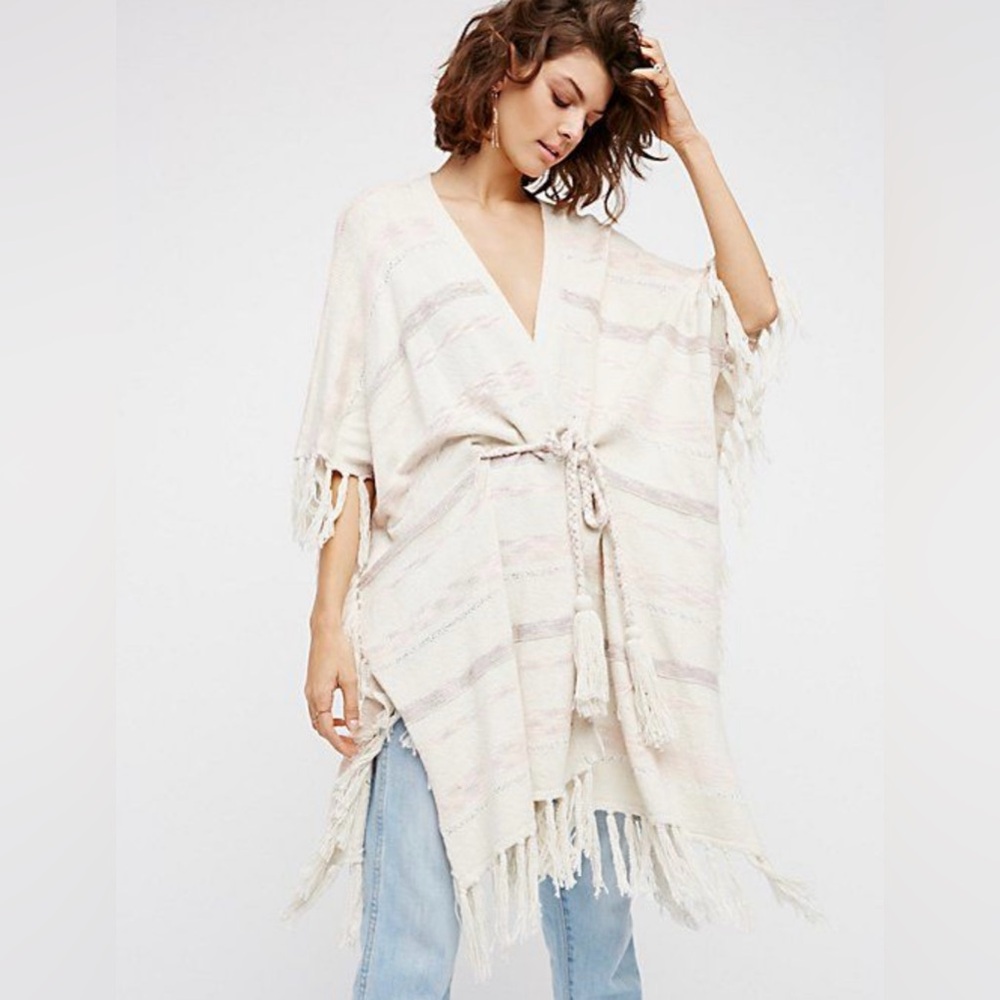 ✨Spell Designs✨ Poncho/Kimono Style Sweater